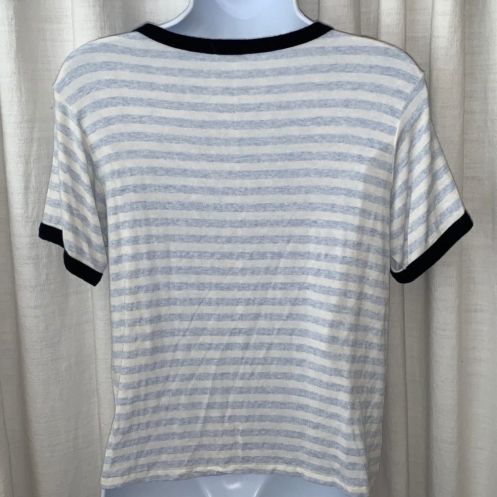 NWOT- John Galt (Brandy Melville) Soft Tee!! - Picture 4 of 5